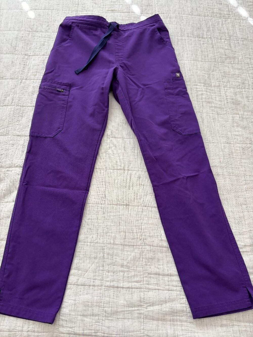 Figs Women's Digital Grape Yola Petite Skinny Scrub Pants (XS)